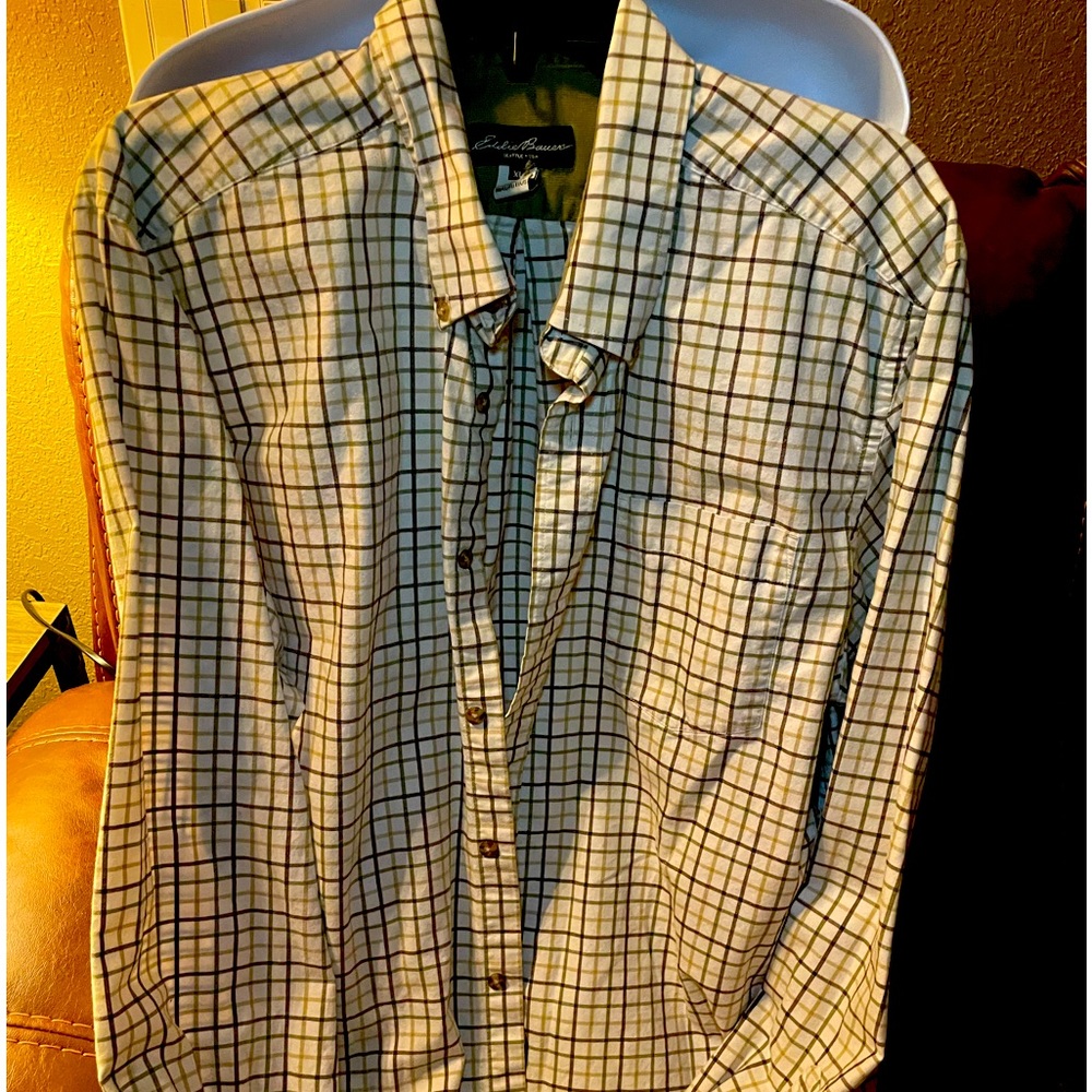 EDDIE BAUER DRESS SHIRT X LARGE